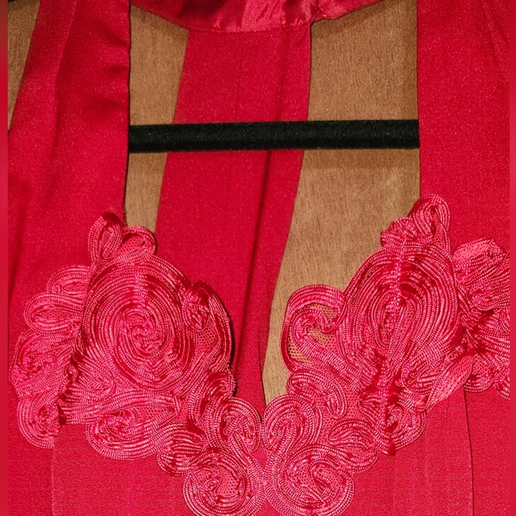 SIZE 4, SIZE 5 Evening/cocktail/prom gounds - Picture 8 of 11